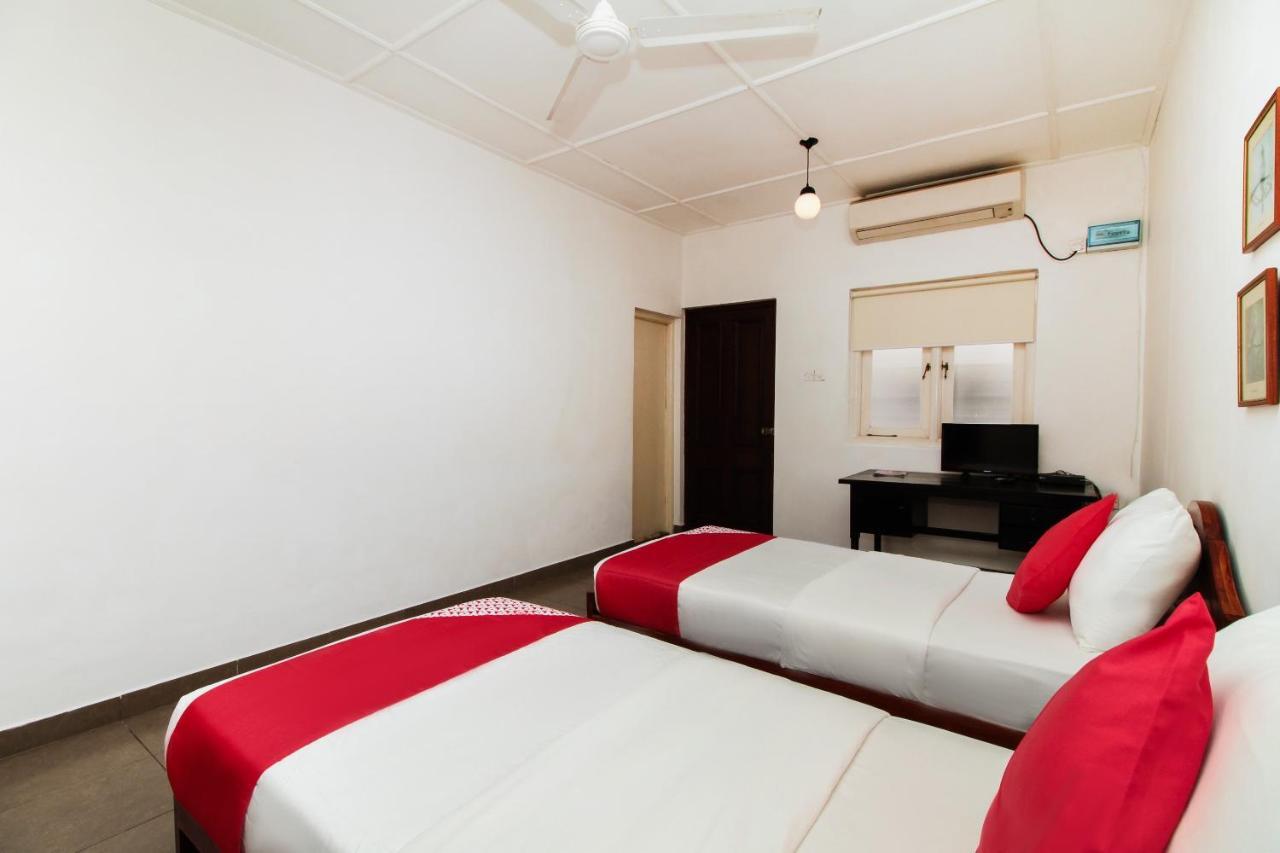 Sea View Hotel Colombo Kültér fotó
