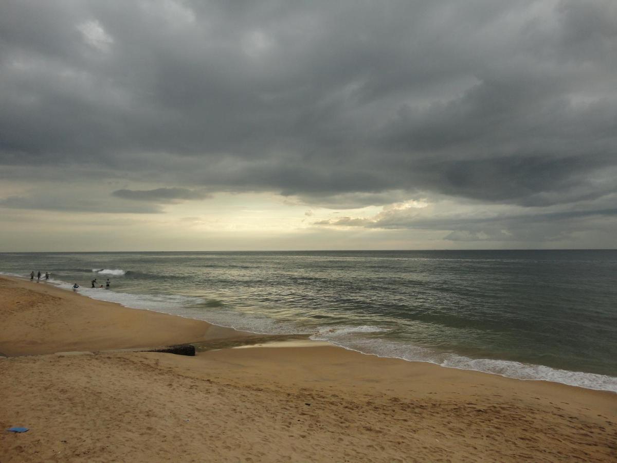 Sea View Hotel Colombo Kültér fotó